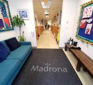 Trường độc lập Madrona trên SchoolAdvice.net